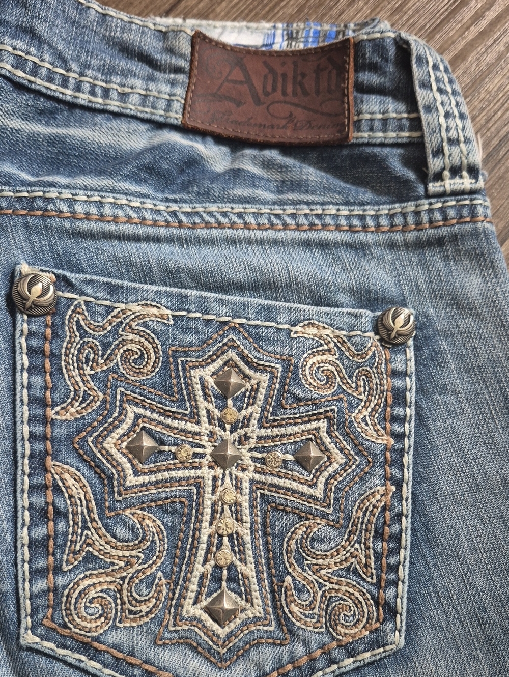 Adiktd Y2K Vintage Embellished Cross Pocket Light Wash Low Rise Flare Jeans - Picture 2 of 5